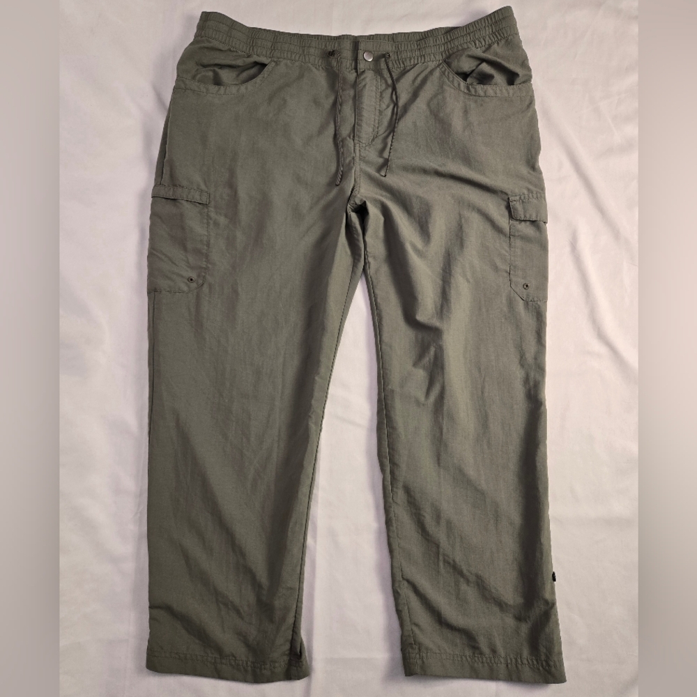 Columbia Windbreaker‎ Cargo Hiking Pants in Olive Green/ Mens/ XL